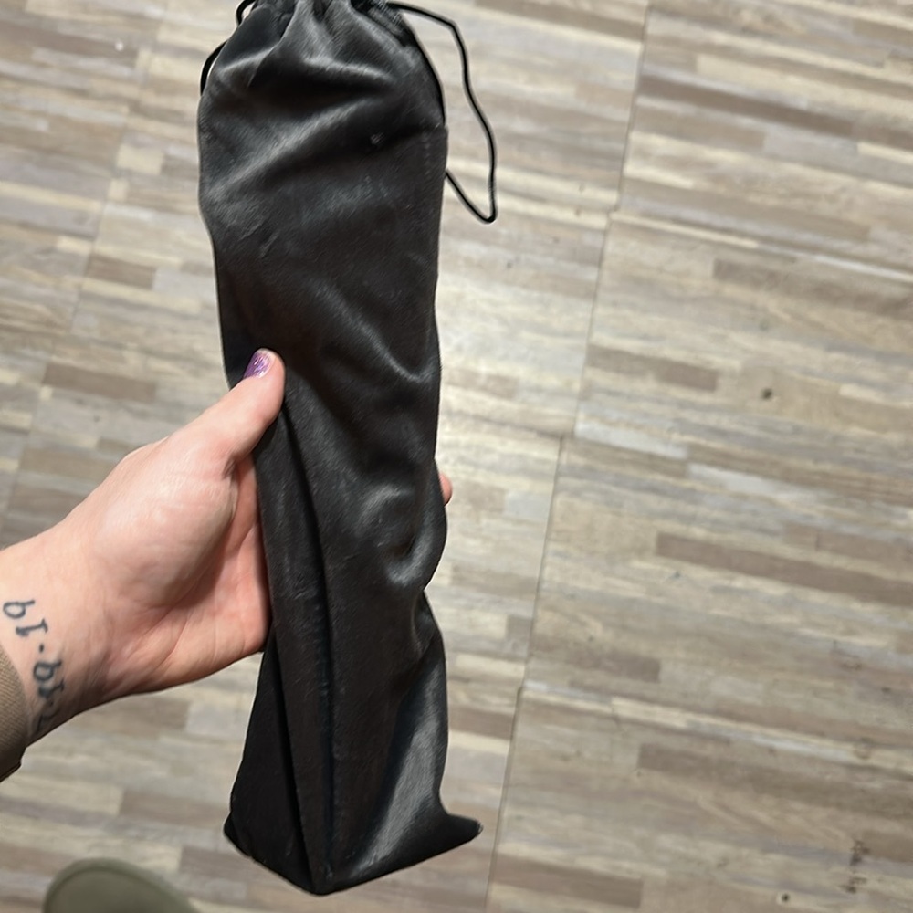 Hair straightening brush - Picture 3 of 3